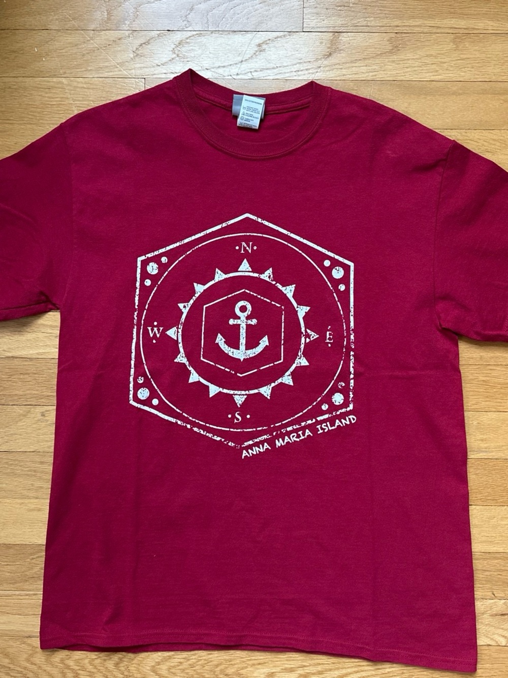 Anchor Graphic Tee - Red